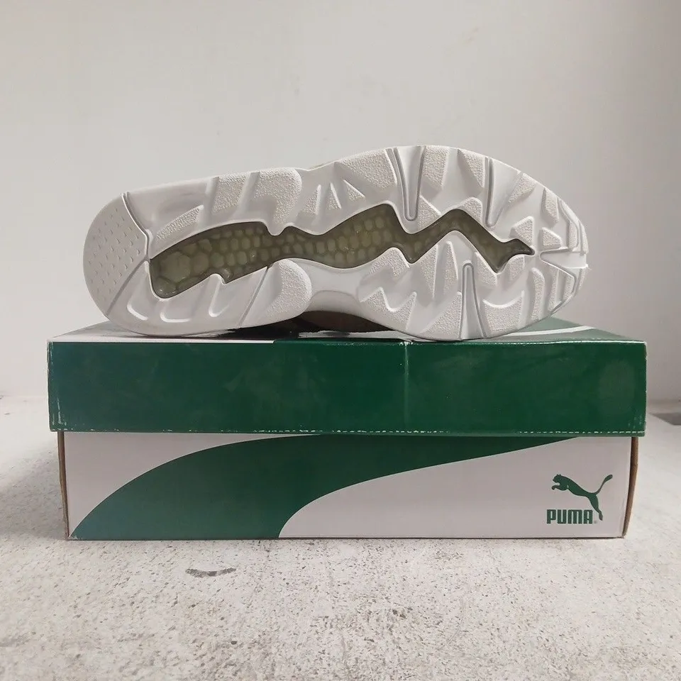 BOXED PAIR OF PUMA BOG SOCK RIOJA TRAINERS IN WINE SIZE UK 7