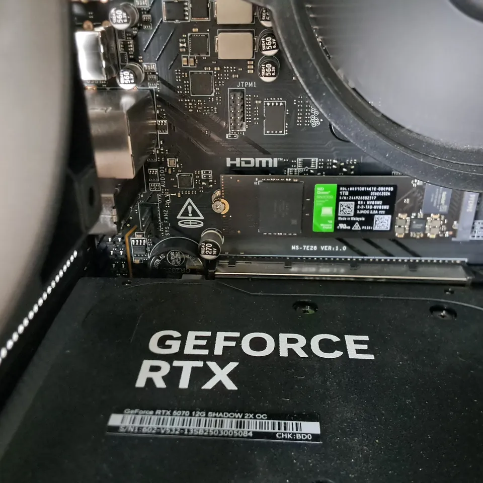 STORMFORCE VORTEX XR GAMING DESKTOP - GEFORCE RTX 5070, AMD RYZEN 5, 32GB RAM, 1TB SSD - BLACK