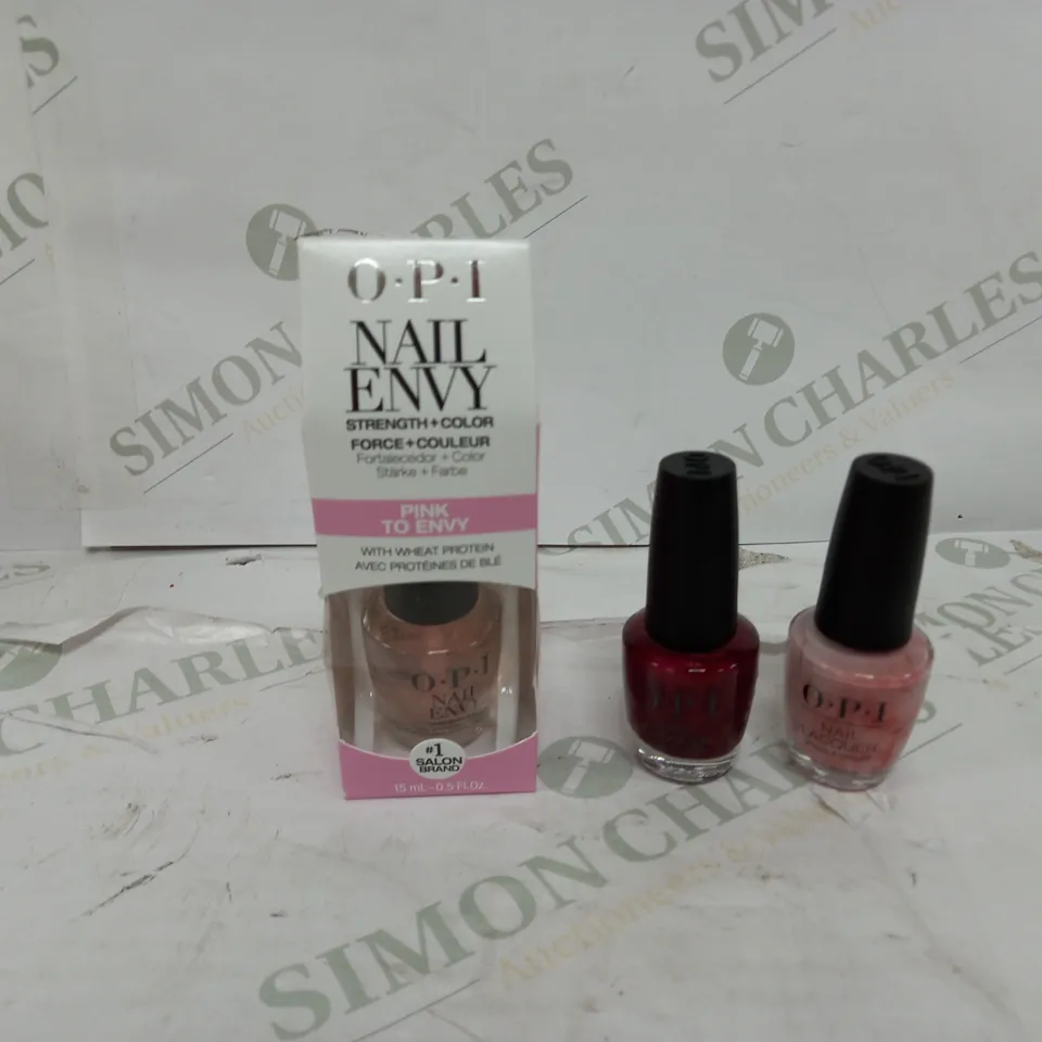 O.P.I NAIL TRIO SET 