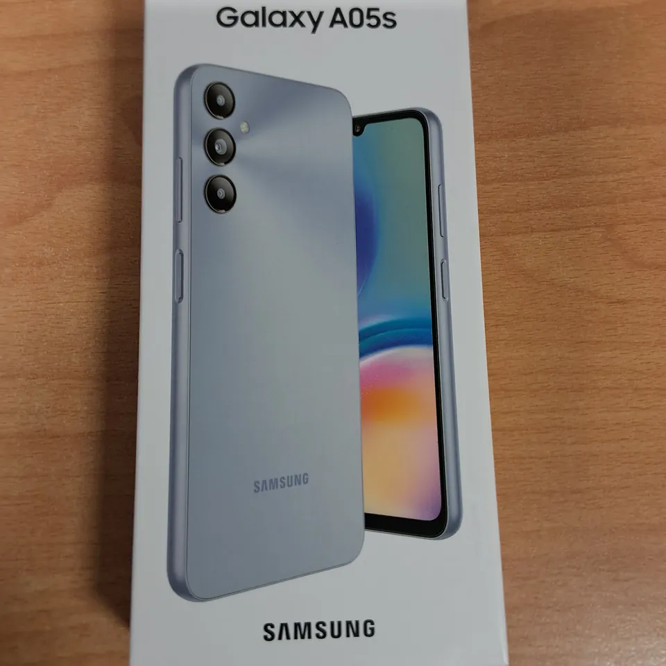 BOXED SAMSUNG GALAXY A05S 4GB/64GB IN SILVER - SM-A057F