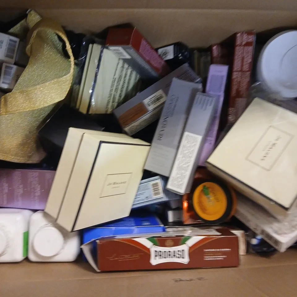 LARGE BOX OF APPROX 25 ASSORTED COSMETIC ITEMS