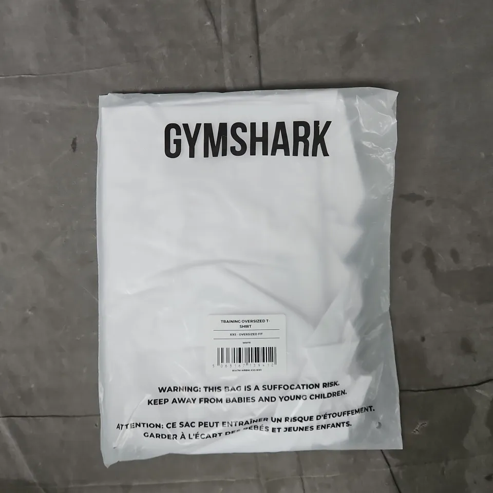 BAGGED GYM SHARK TRAINING OVERSIZED T-SHIRT IN WHITE SIZE XXS