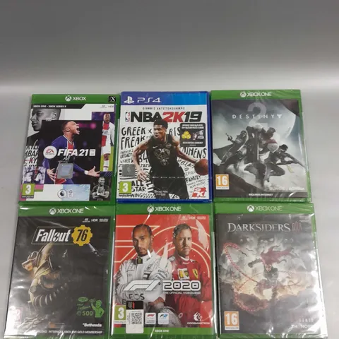 APPROXIMATELY 30 ASSORTED VIDEO GAMES FOR VARIOUS CONSOLES TO INCLUDE FALLOUT 76, FIFA 21, DESTINY 2 ETC