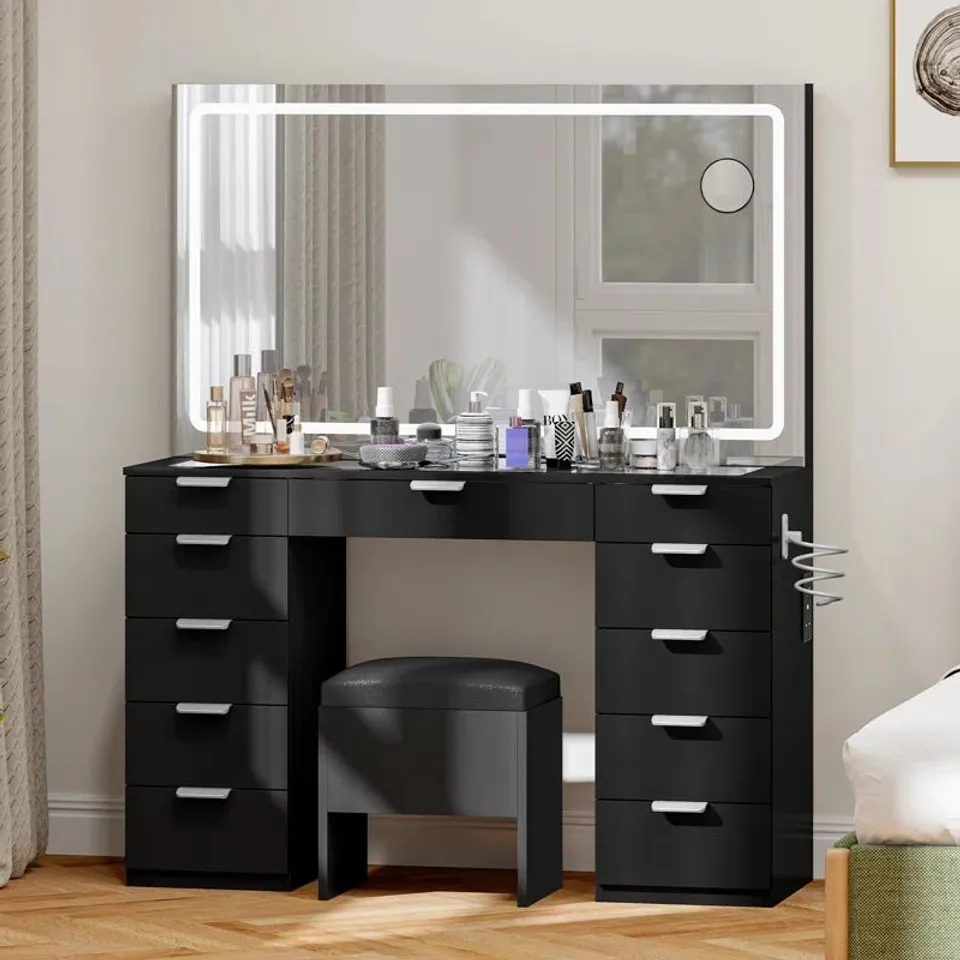 BOXED CRISTELLA DRESSING TABLE WITH MIRROR (2 BOXES)