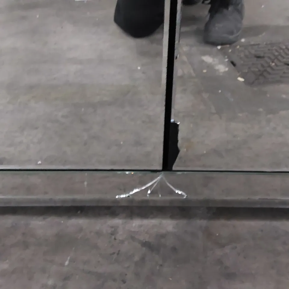 DESIGNER MIRRORED 2-DOOR SIDEBOARD