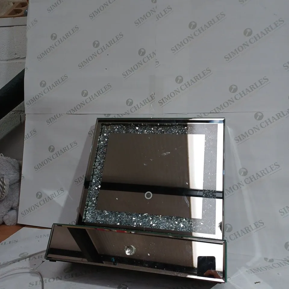 JULIEN MACDONALD LIGHT UP ENCAPSULATED CRYSTAL DRESSING TABLE MIRROR COLLECTION ONLY