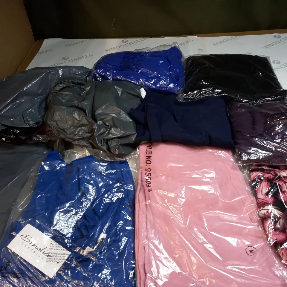 BAG OF APPROX 10 ASSORTED CLOTHING ITEMS TO INCLUDE - MAISON DE NIMES - EMELIA