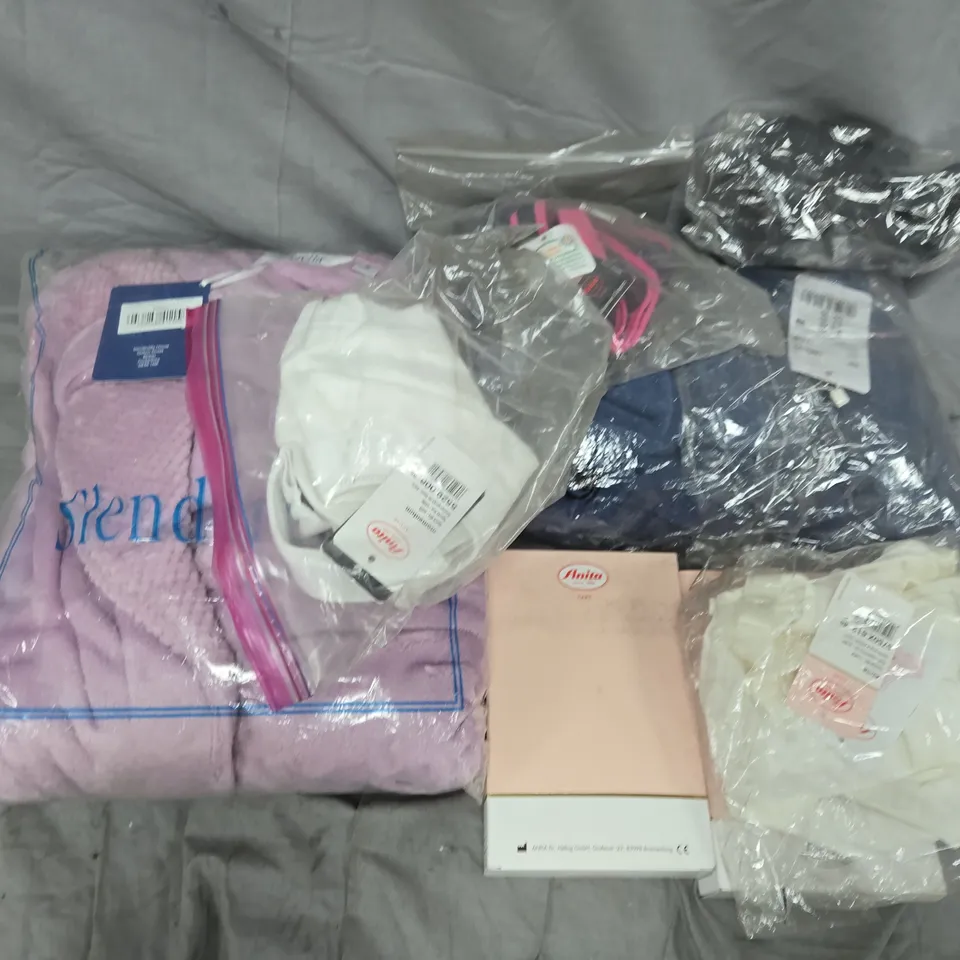 APPROXIMATELY 12 ASSORTED CLOTHING ITEMS IN VARIOUS COLOURS, SIZES, AND STYLES TO INCLUDE BRANDS SUCH AS ANITA, ROSCH, SLENDERELLA, ETC