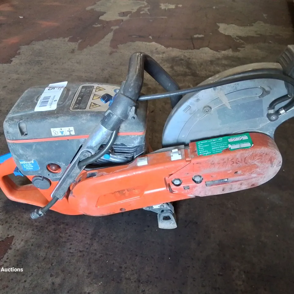 HUSQVARNA K760 CUT-N-BREAK DEEP CUT CONCRETE SAW. (NO DISC)