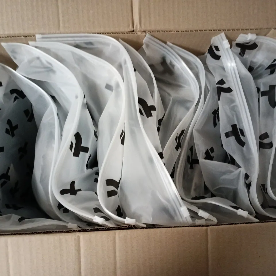 APPROXIMATELY 12 KOI WHALE BERRY OVERSIZED HOODIES - XS