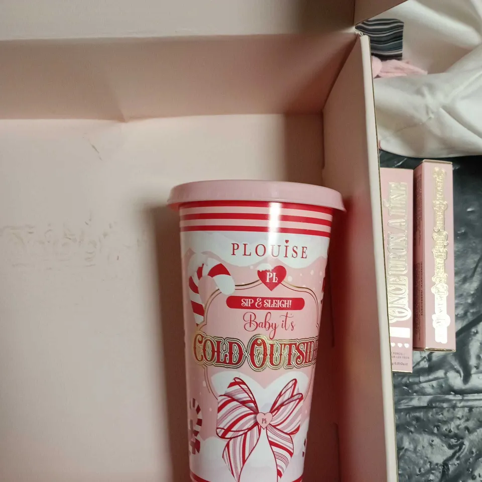 PLOUISE MAKE-UP BRUSH SET (3 BRUSHES) – PINK BOX + ASSORTED BEAUTY ITEMS