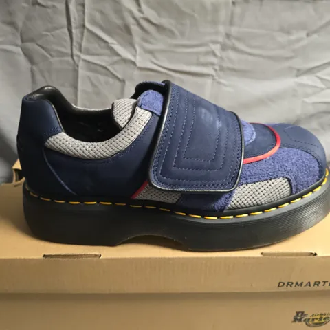 BOXED PAIR OF DR.MARTENS BUZZ STRAP SHOES - UK SIZE 7