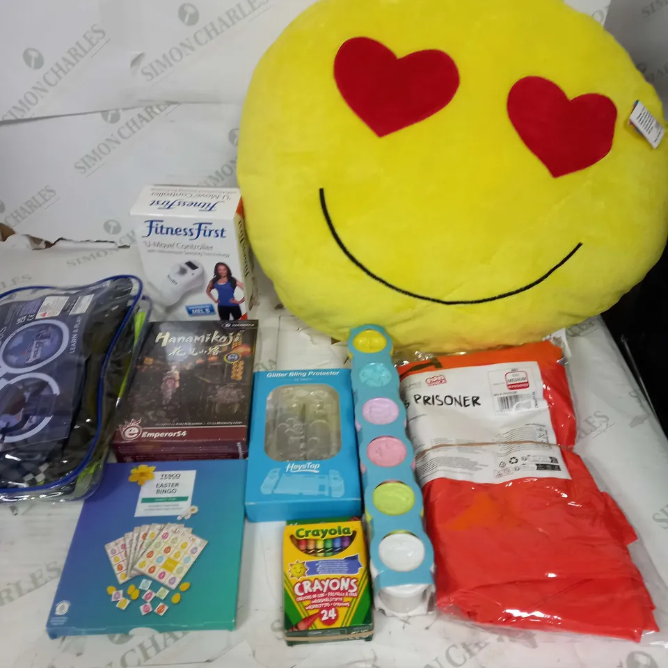 LARGE BOX OF ASSORTED TOYS AND GAMES TO INCLUDE TEDDIES, FANCY DRESS AND CRAYOLA