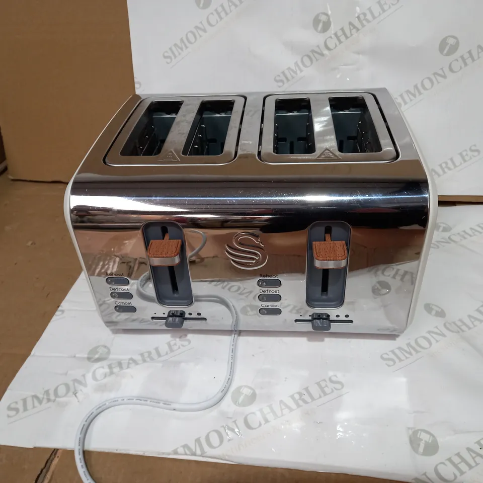 SWAN ST14620WHTN 4 SLICE NORDIC TOASTER