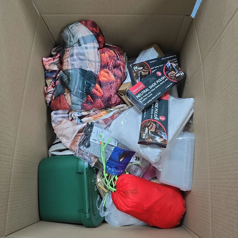 BOX OF APPROXIMATELY 20 ASSORTED HOUSEHOLD ITEMS TO INCLUDE BACK PACK, MATTRESS PROTECTOR, SHOE POLISH, SELLOTAPE ETC