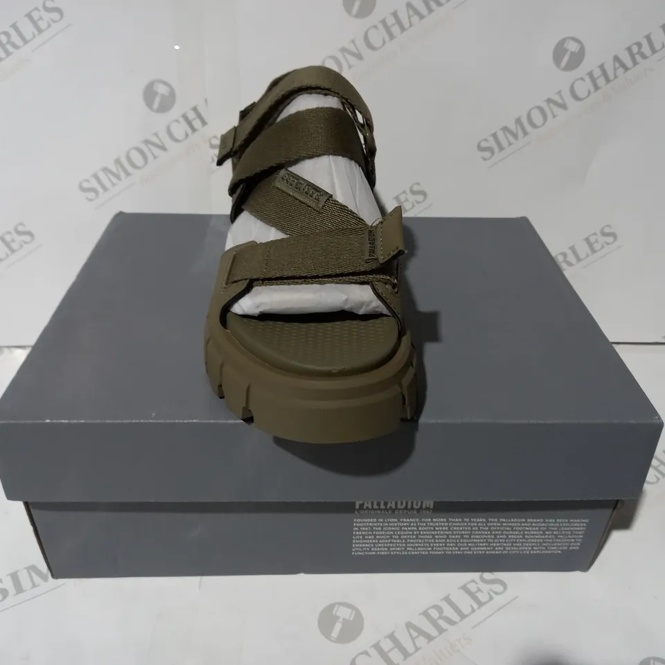 BOXED PAIR OF PALLADIUM REVOLT SANDALS IN DUSKY GREEN UK SIZE 4