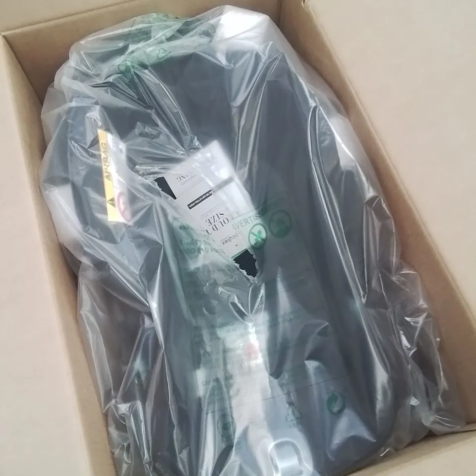 BOXED CYBEX PLATINUM CLOUD T I-SIZE CAR SEAT IN SEPAI BLACK 