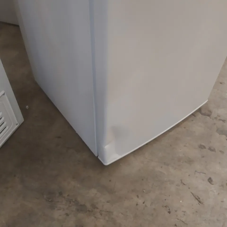 LOGIK LUF55W23 UNDERCOUNTER FREEZER - WHITE