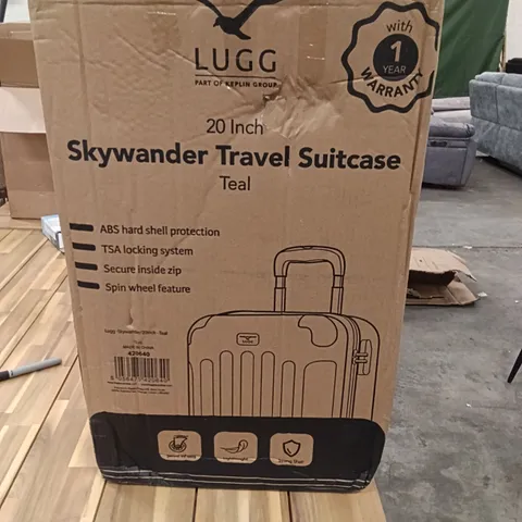 BOXED KEPLIN LUGG 20 INCH SKYWANDER TRAVEL SUITCASE TEAL COLOUR