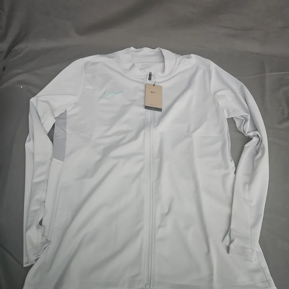 NIKE SLIM FIT TRACKSUIT JACKET IN LIGHT GREY - LARGE