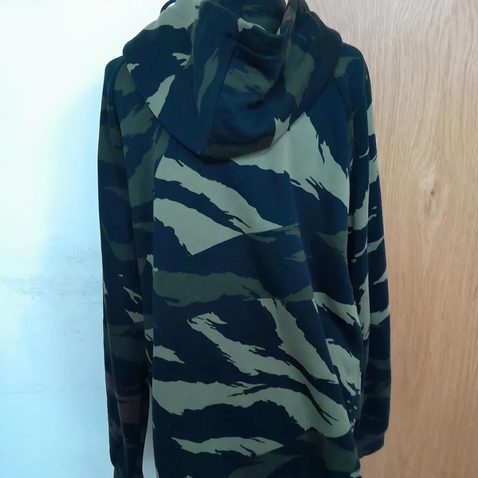 JORDAN FULL ZIP HOODIE IN DARK CAMO GREEN SIZE XL