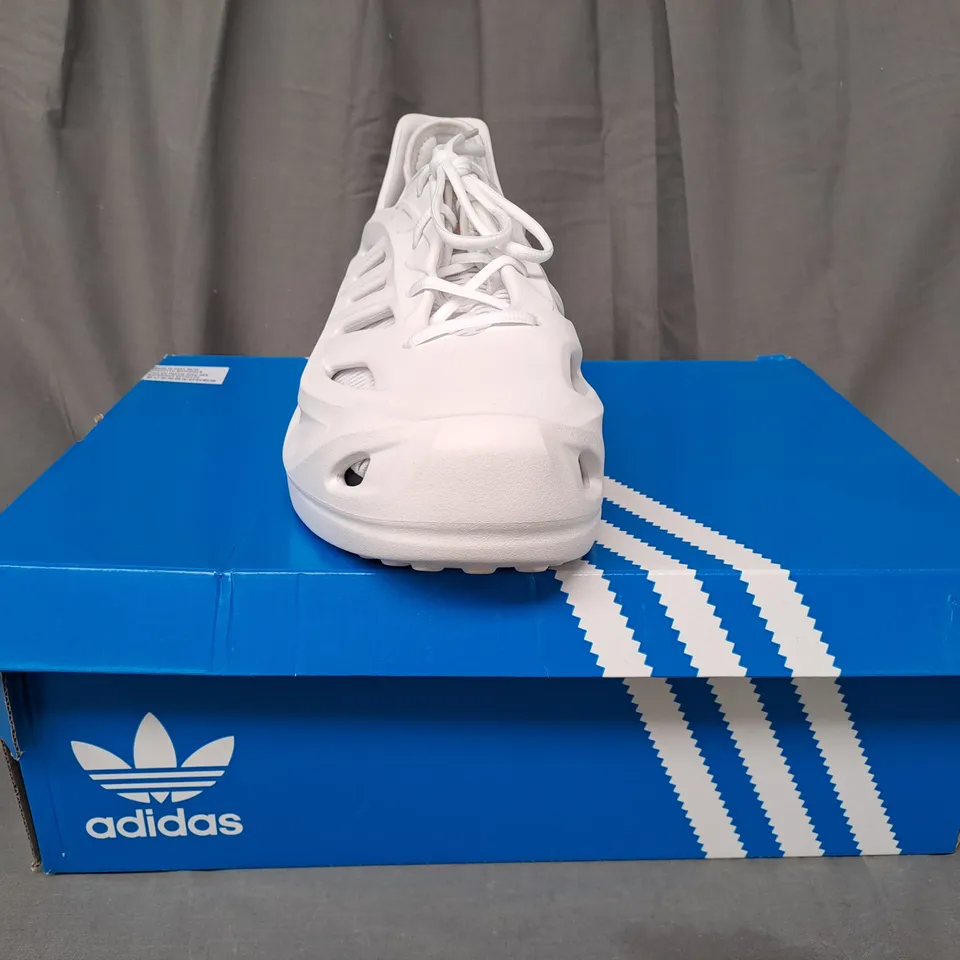 BOXED PAIR OF ADIDAS ADIFOM CLIMACOOL SHOES IN WHITE UK SIZE 11