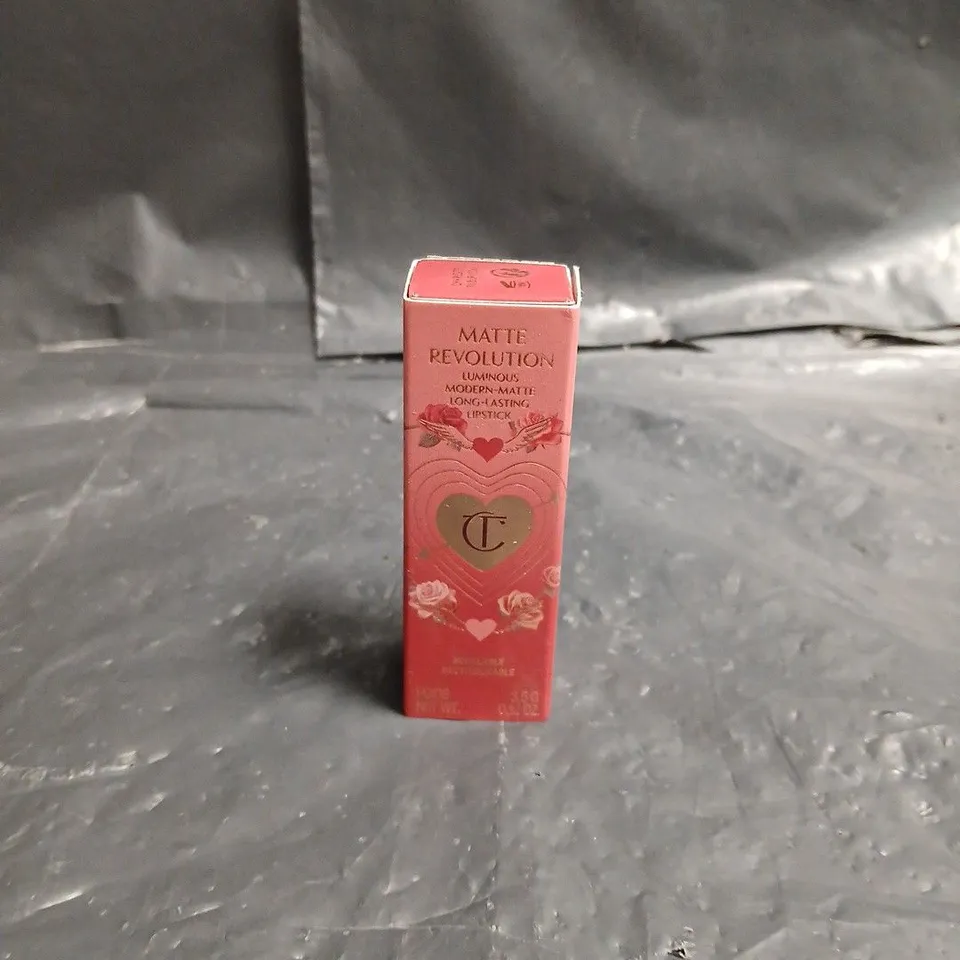 CHARLOTTE TILBURY MATTE REVOLUTION REFILLABLE LIPSTICK – FIRST DANCE