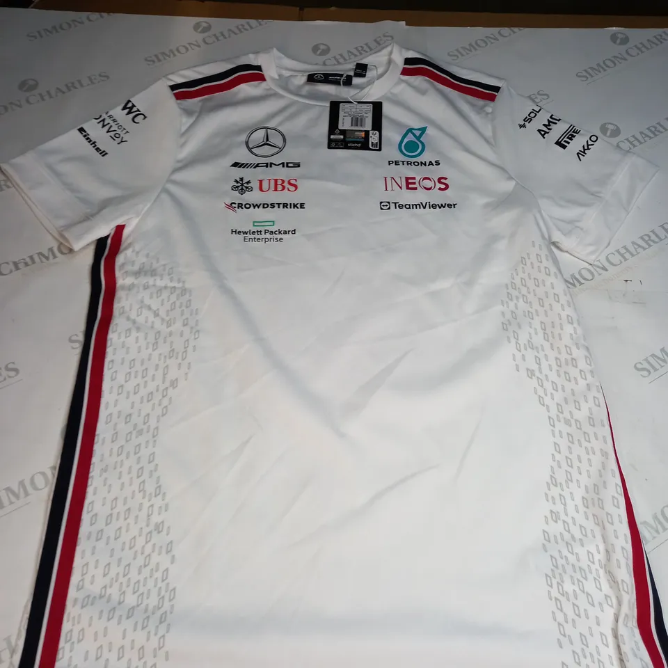 AMG PETRONAS FORMULA ONE SHIRT SIZE M