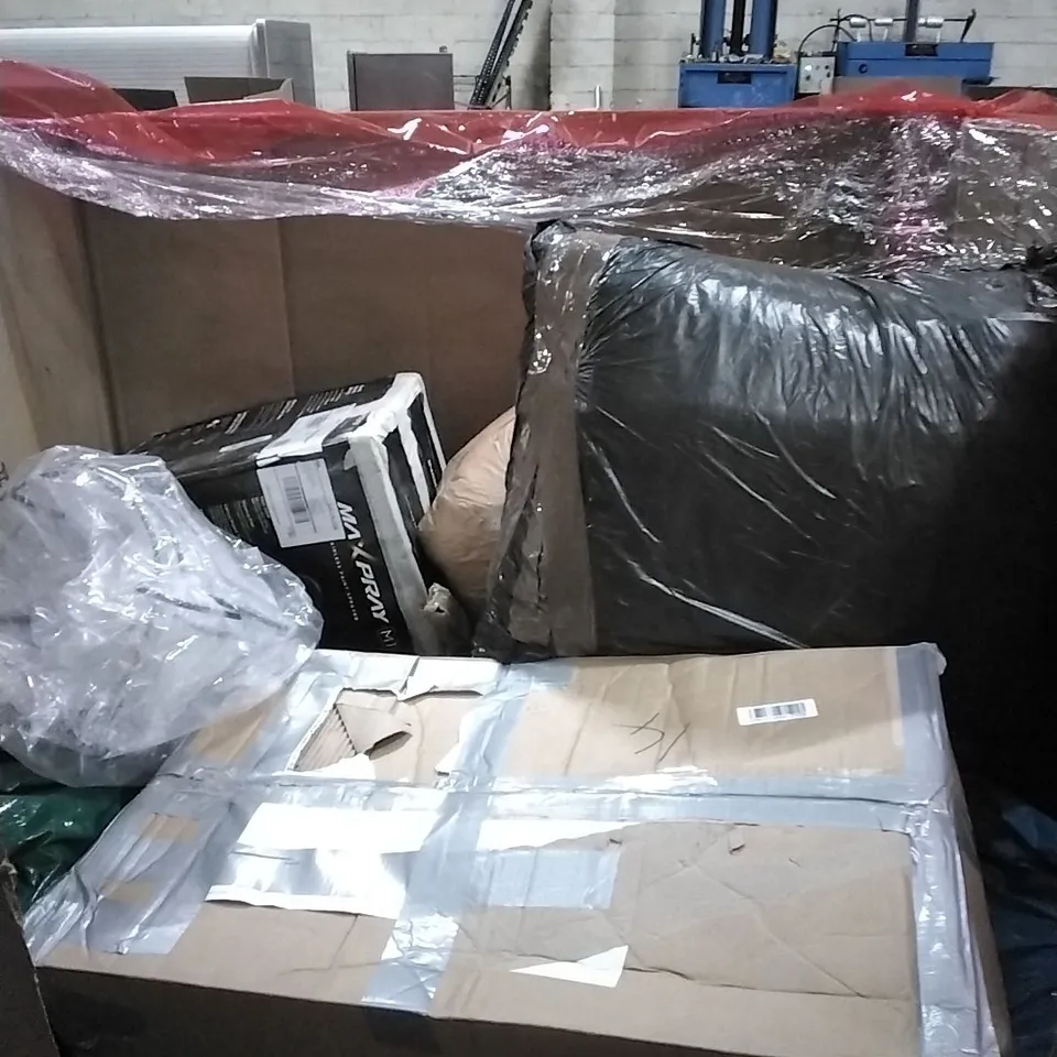 PALLET OF HOUSEHOLD ITEMS TO INCLUDE CEILING FAN, TURNTABLE SYSTEM, TELESCOPIC LADDER AND OTHER ASSORTED ITEMS...