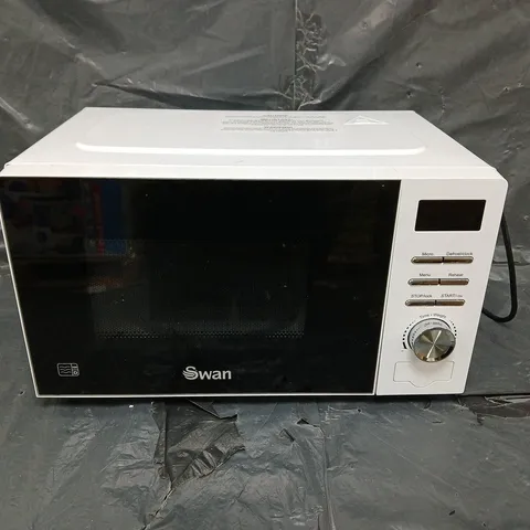 SWAN 20L 700W DIGITAL MICROWAVE - WHITE - COLLECTION ONLY