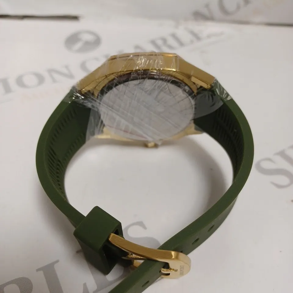 MENS LOUIS LACOMBE CHRONGRAPH WATCH – 3 SUB DIALS – GOLD COLOUR CASE – GREEN RUBBER STRAP