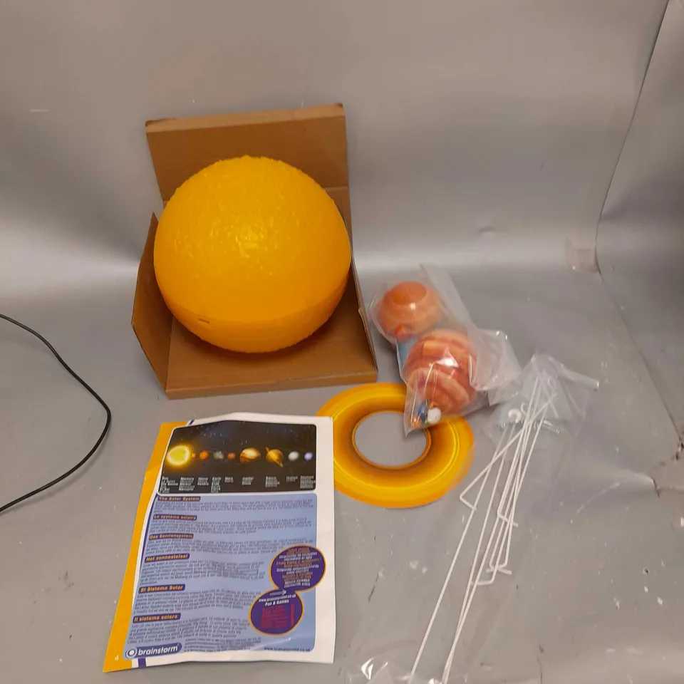 BOXED BRAINSTORM TOYS REMOTE CONTROL ILLUMINATED SOLAR SYSTEM RRP £35.99