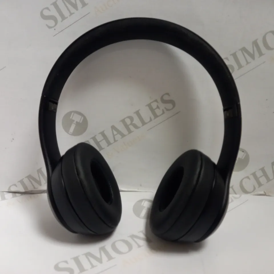 BEATS SOLO 3 WIRELESS HEADPHONES - BLACK