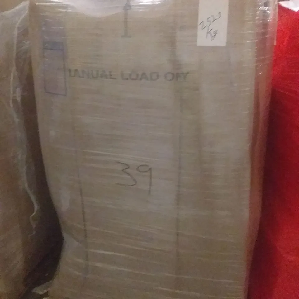 PALLET OF ASSORTED ITEMS INCLUDING SHELF DIVIDERS, READING PILLOWS, DOG BED, STRENGTH BELT