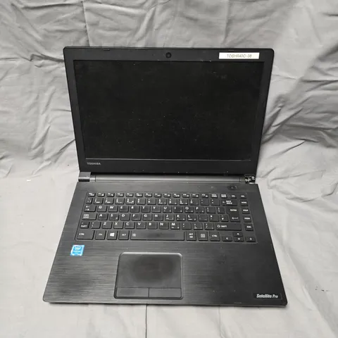 TOSHIBA SATELLITE PRO R40-C LAPTOP 