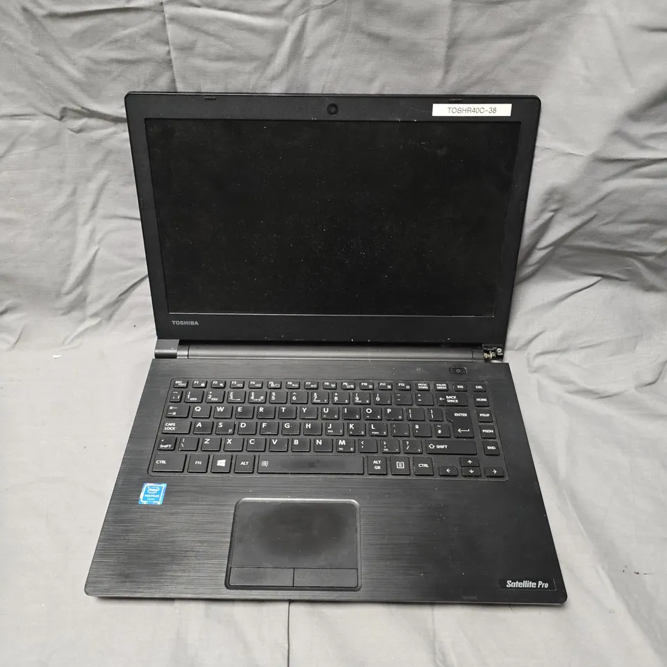 TOSHIBA SATELLITE PRO R40-C LAPTOP 