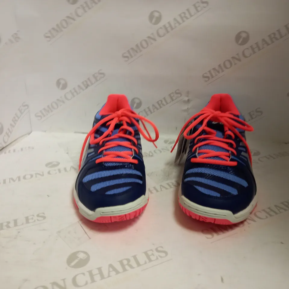 OASICS POWDER BLUE/SILVER/FLASH CORAL WOMENS UK 8 1/2