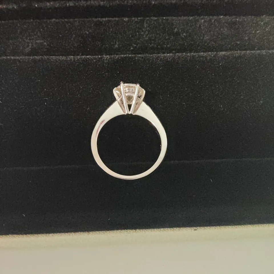 18CT WHITE GOLD SOLITAIRE RING SET WITH A NATURAL DIAMOND WEIGHING +-2.00CT