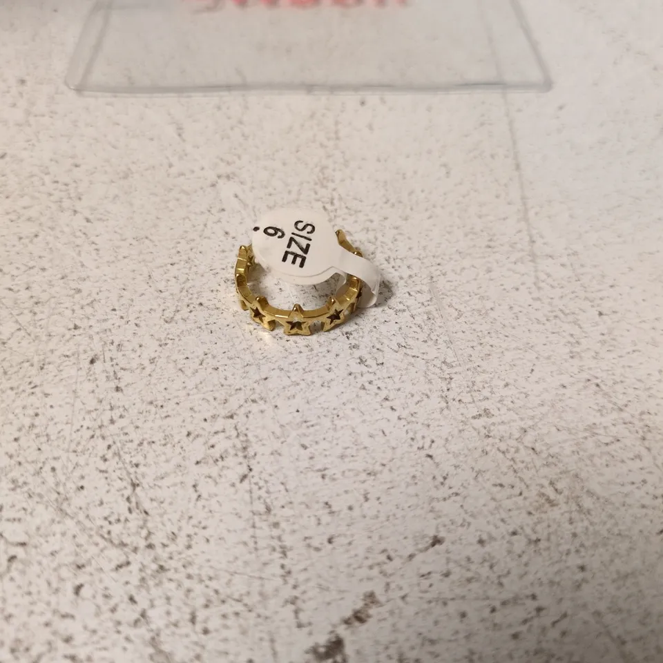 BOHO MOON GOLD-TONE STAR RING – SIZE 6 (UK)