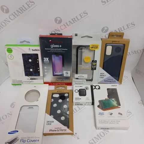 APPROXIMATELY 30 ASSORTED SMARTPHONE ACCESSORIES TO INCLUDE CASES, CHARGERS, SCREEN PROTECTORS ETC