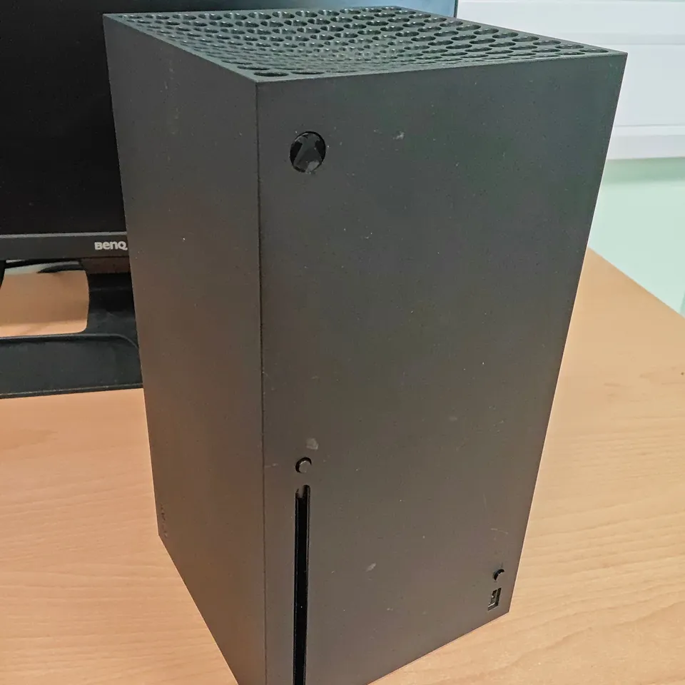 BOXED XBOX X-SERIES 1TD DISC EDITION CONSOLE
