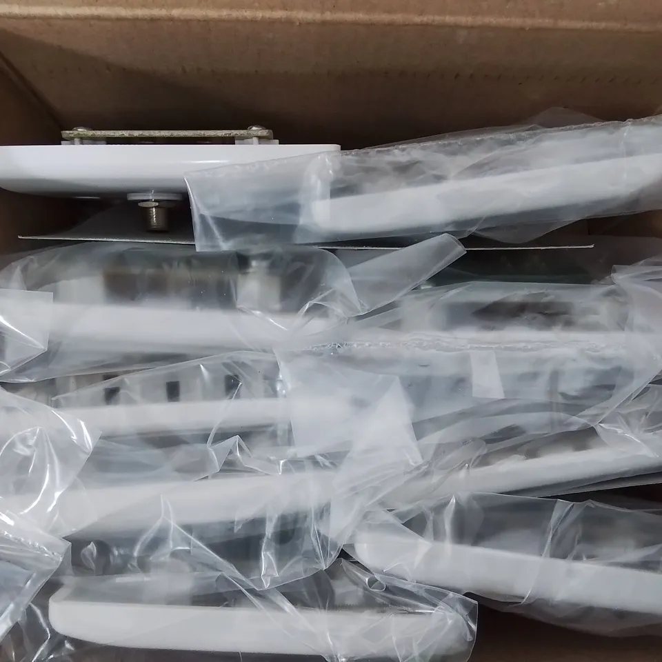 PALLET OF APPROXIMATELY 3600 EMCO DOUBLE COAX AND F SOCKET OUTLETS - EC 2125AS