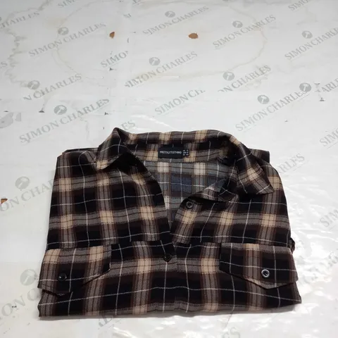 PRETTY LITTLE THING CHECKERED OVERSHIRT - SIZE 16