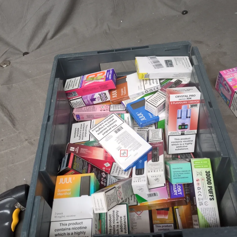 TOTE OF APPROXIMATELY 25 ASSORTED ELECTRONIC CIGARETTE ITEMS TO INCLUDE:  ELFBAR JOIN ONE15 CLASSIC DEVICES 
