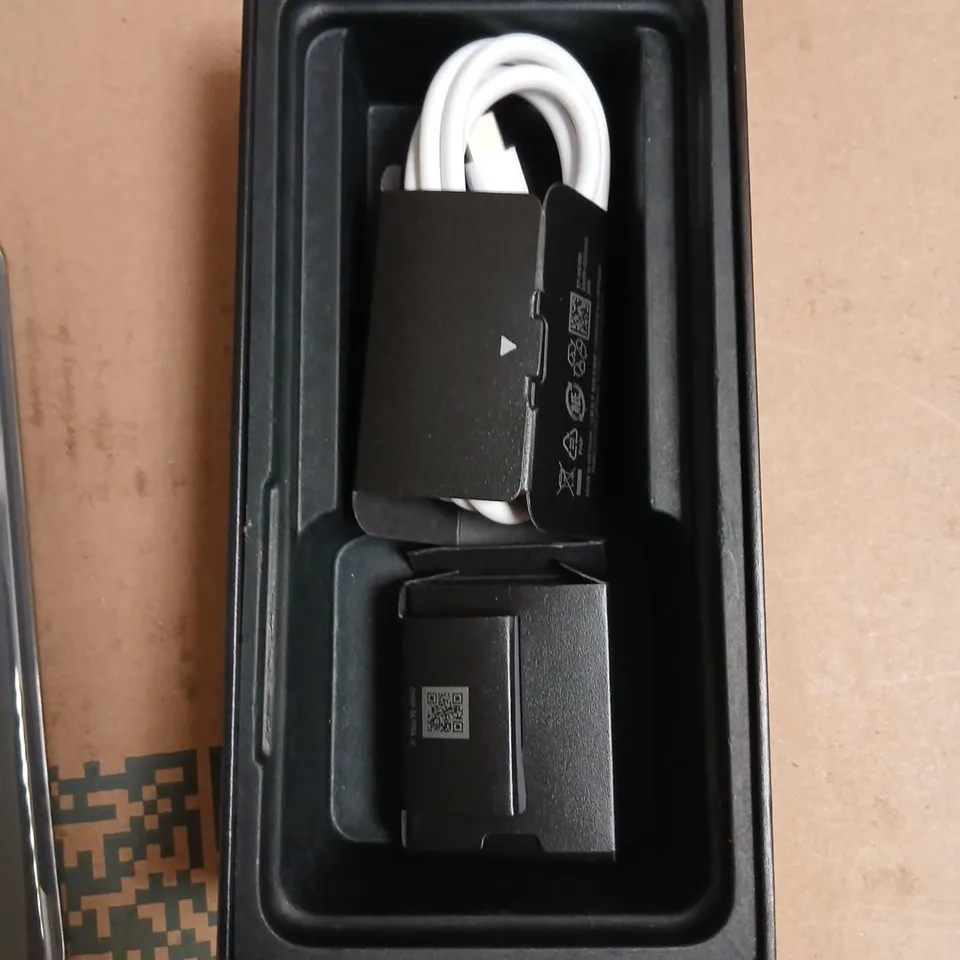 SAMSUNG GALAXY S20 5G SMARTPHONE