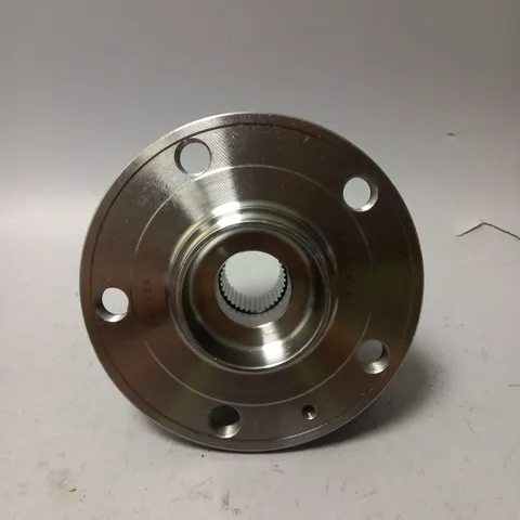 WHEEL HUB