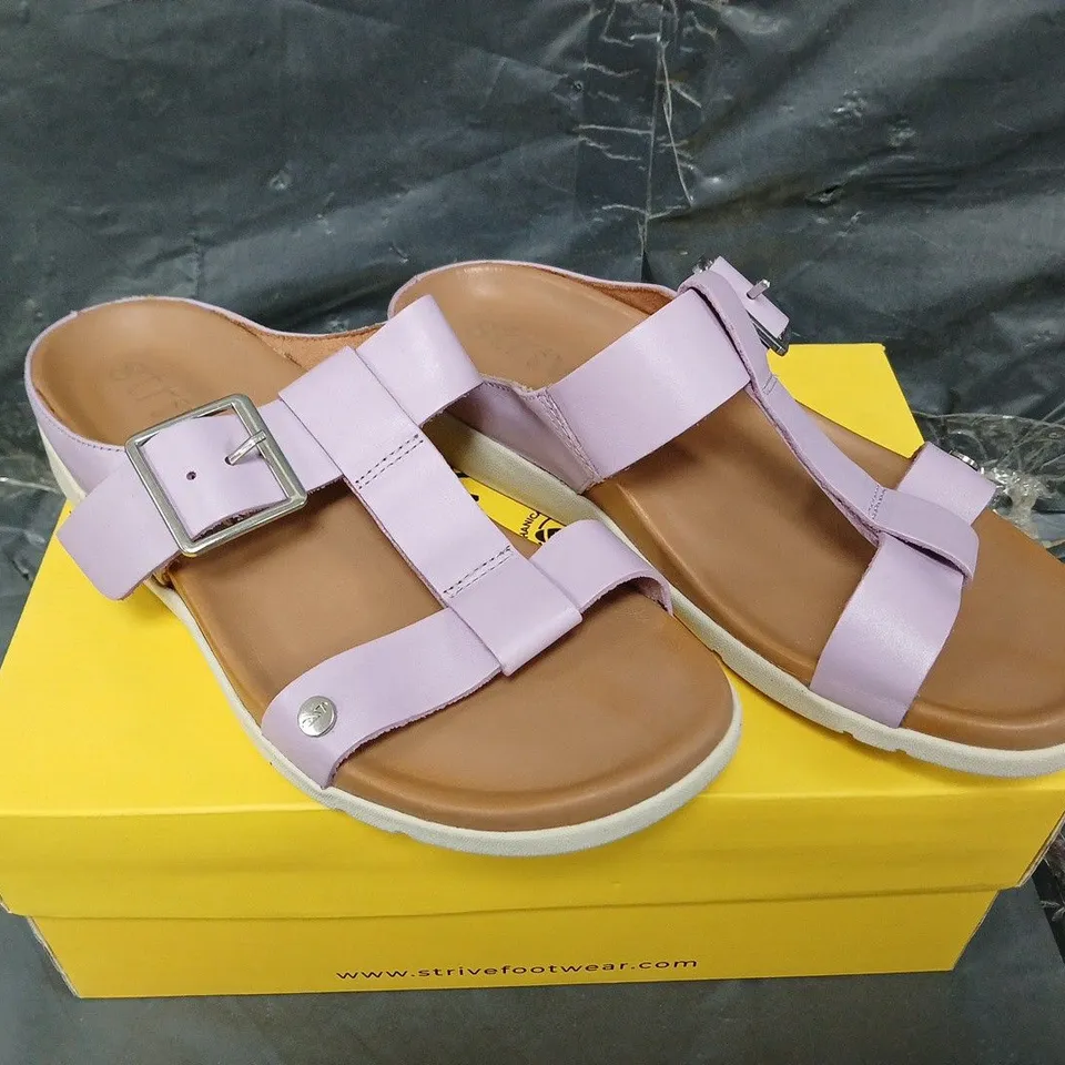 BOXED PAIR OF STRIVE SANTORINI SANDALS - UK SIZE 7