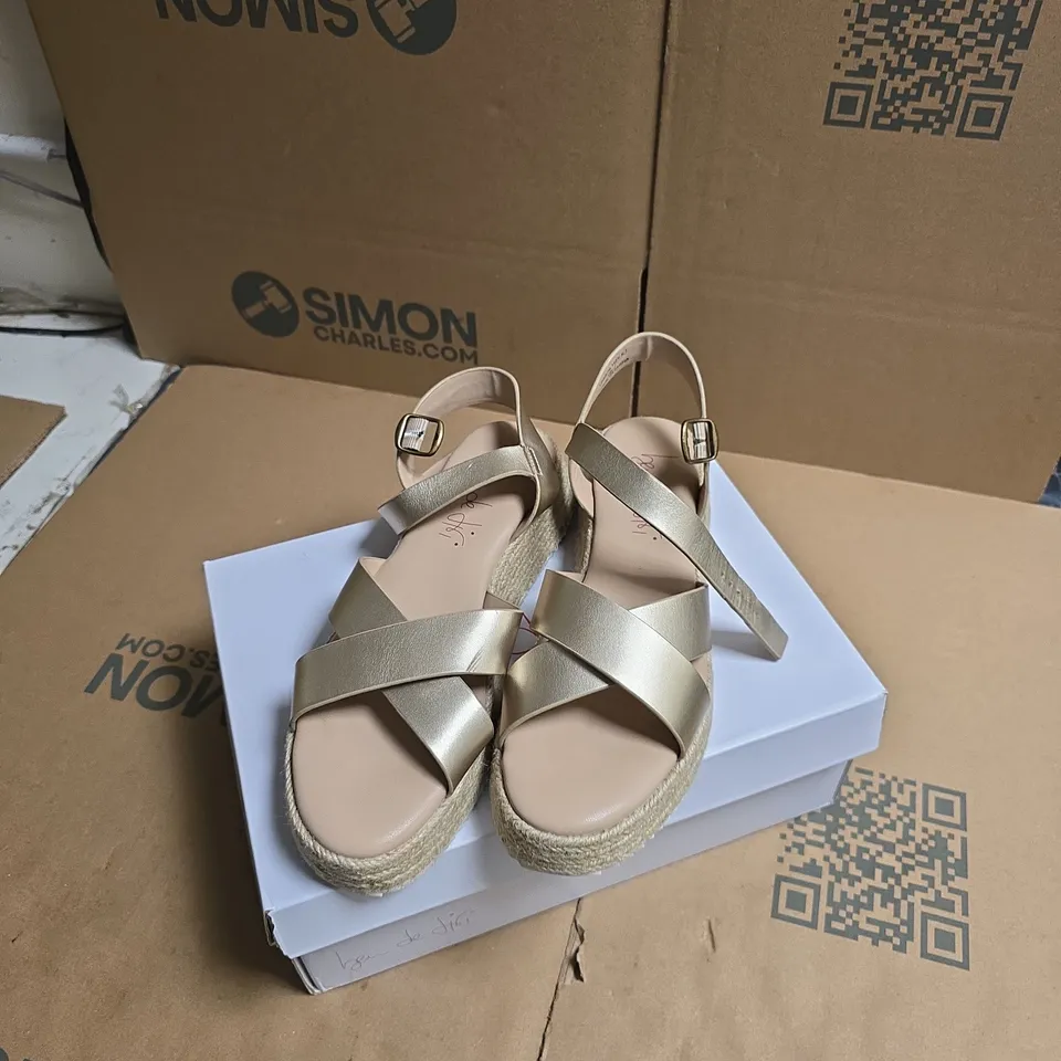 BEN DI LISI WOMEN'S METALLIC STRAPPY ESPADRILLE SANDALS – UK 7