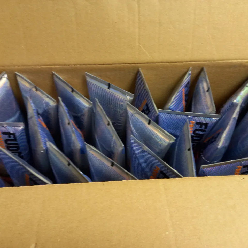 BOXED LOT OF APPROX. 24 X FUDGE PROFESSIONAL COOL BRUNETTE BLUE-TONING CONDITIONER