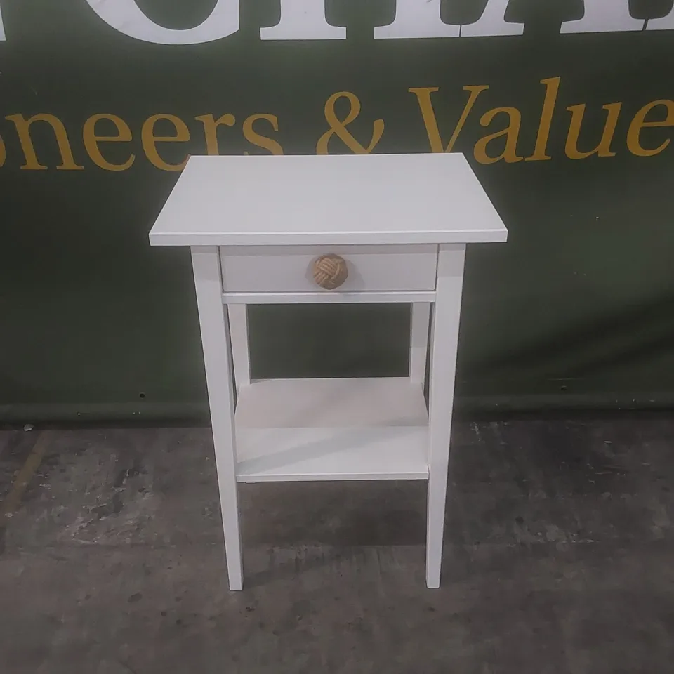 DESIGNER 1-DRAWER BEDSIDE TABLE - WHITE